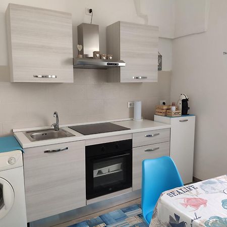 Apartamento Tra Il Mare E Il Borgo - Pulsano Exterior foto